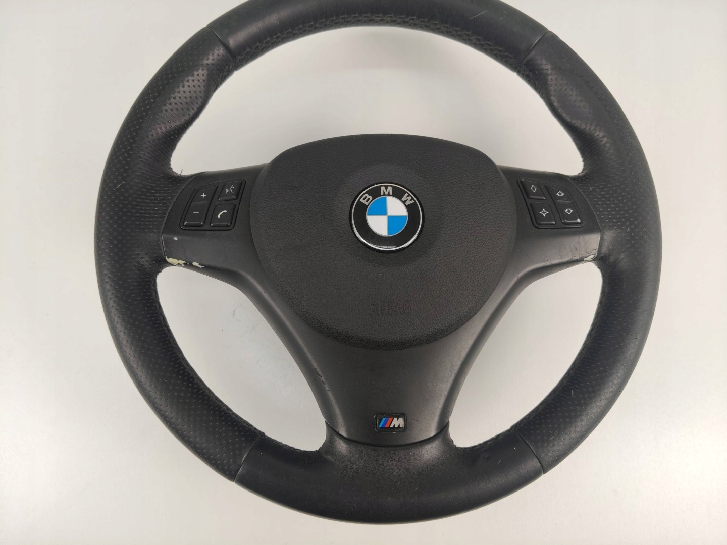 приобрести Руль многофункциональный bmw e87 e90 e91 e92 7906827