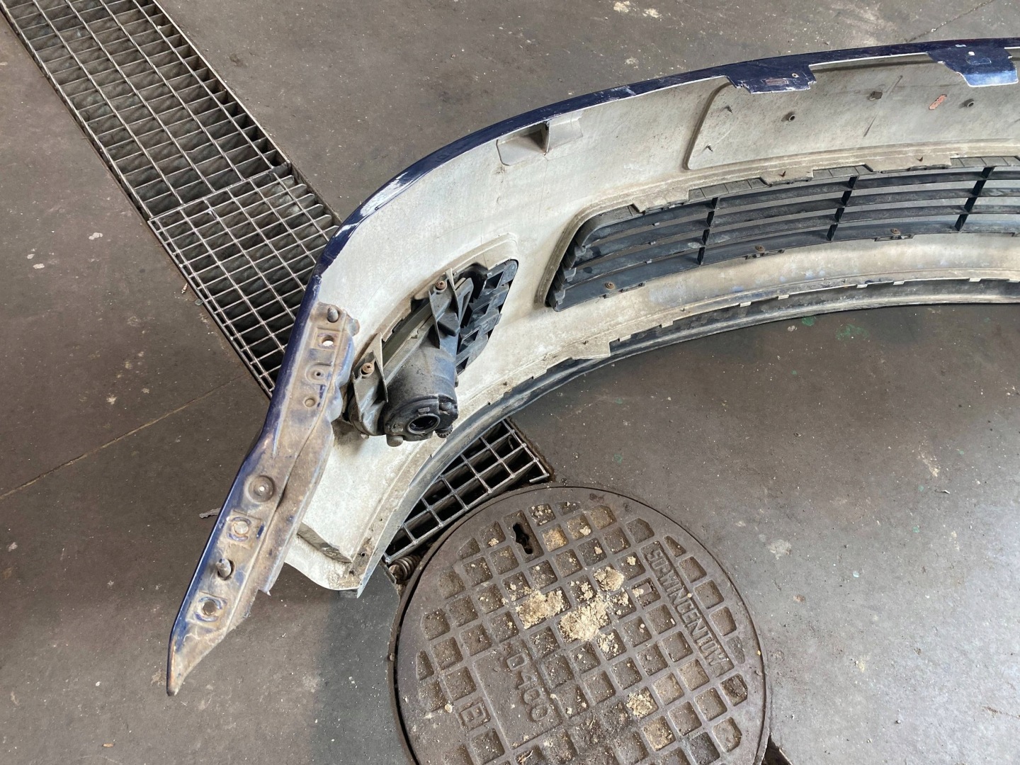 Ford fiesta mk5 02-05 бампер передний w3 недорого