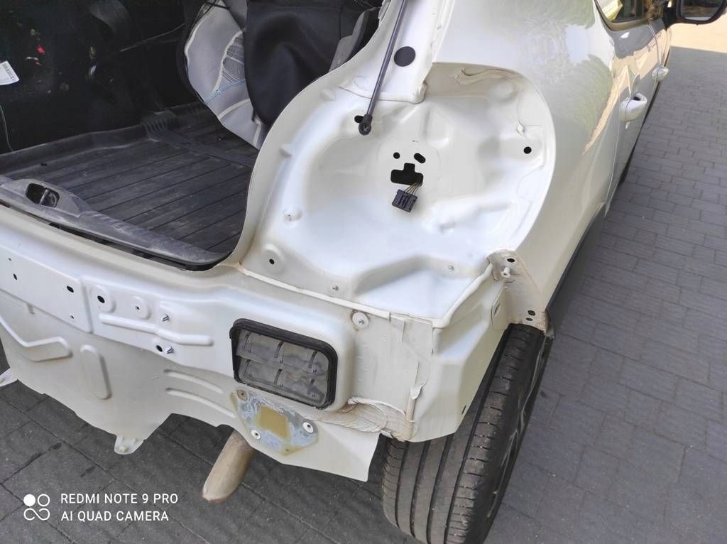 Четверть задняя права зад крыло задний правый ewpb citroen c3 iii рестайл варшава с доставкой