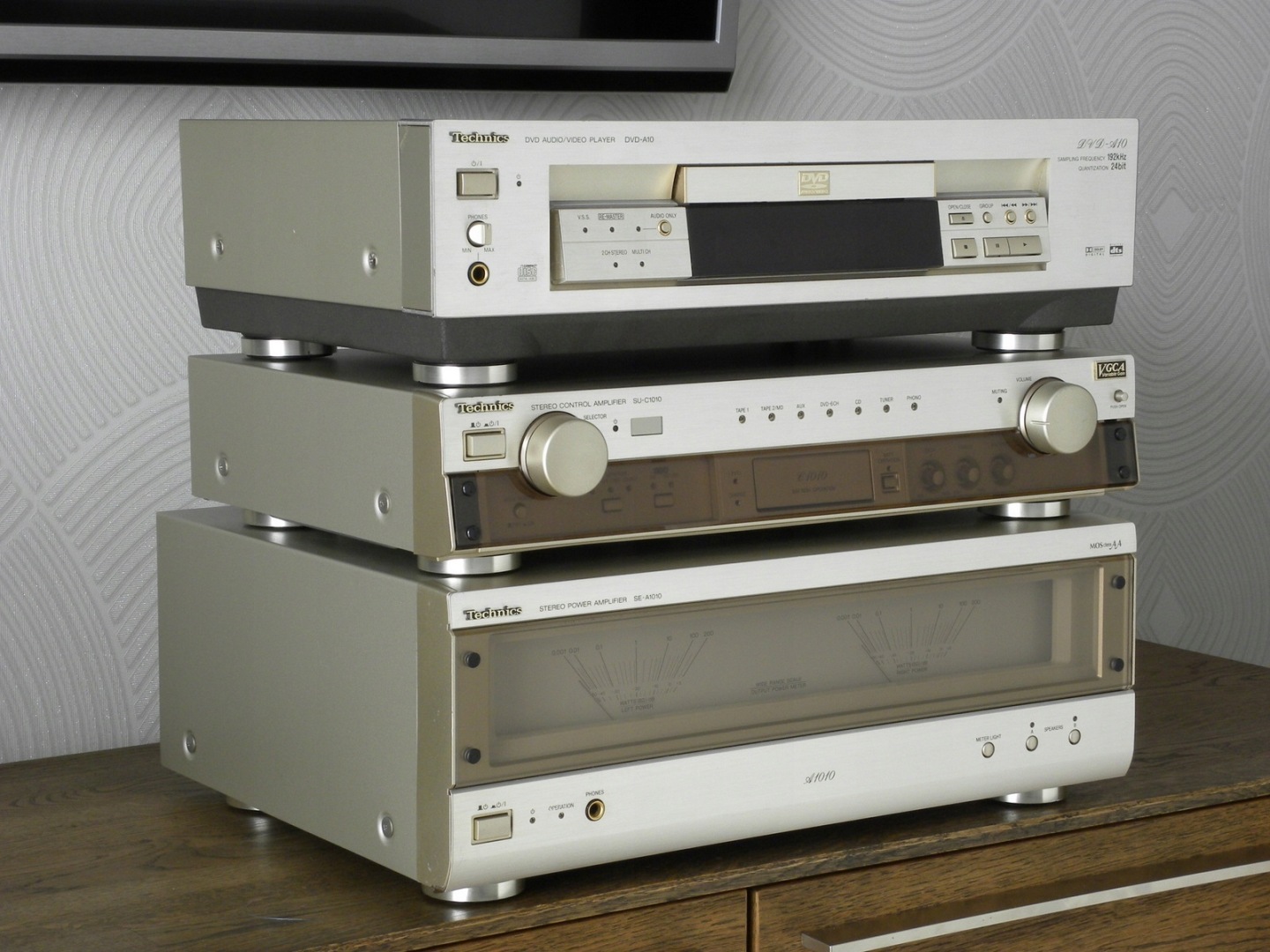 Усилитель technics se-a1010 / se-c1010 - купить в DARSTAR