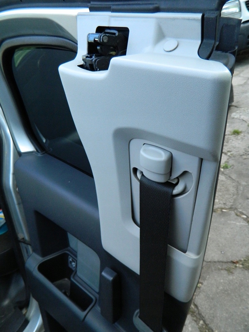 FJ CRUISER PLASTIC DOOR PANEL SEAT BELT DOORS