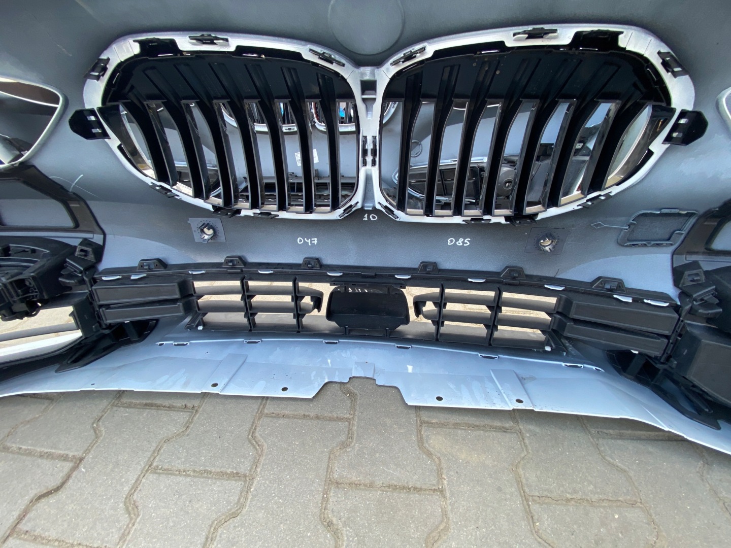 приобрести Бампер передний bmw 1 f40 a300