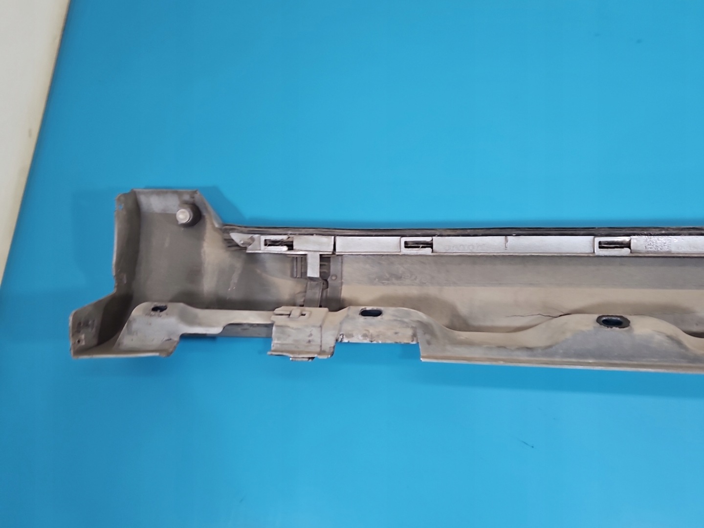 приобрести Накладка  порог левая порог накладка volvo v70 iii 30678564 477-446