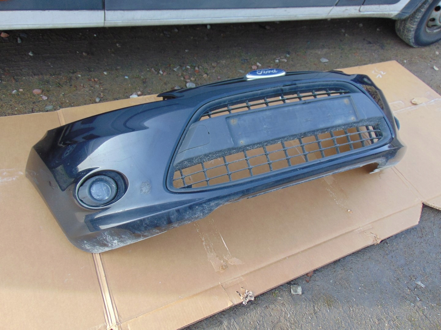 Купить Бампер передний ford fiesta mk7 8a61-17k819