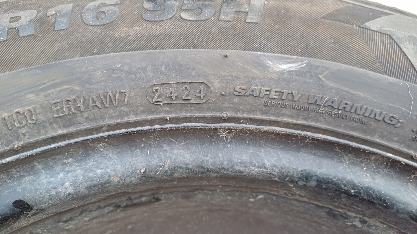 Шинa kumho wintercraft 205/65r16 недорого