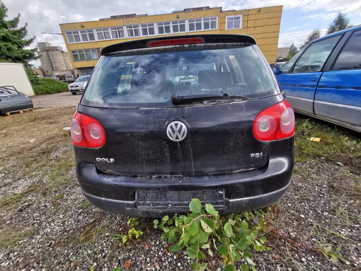 приобрести Volkswagen golf панель безопасности - передний праве 2004 1.4l ale602426000