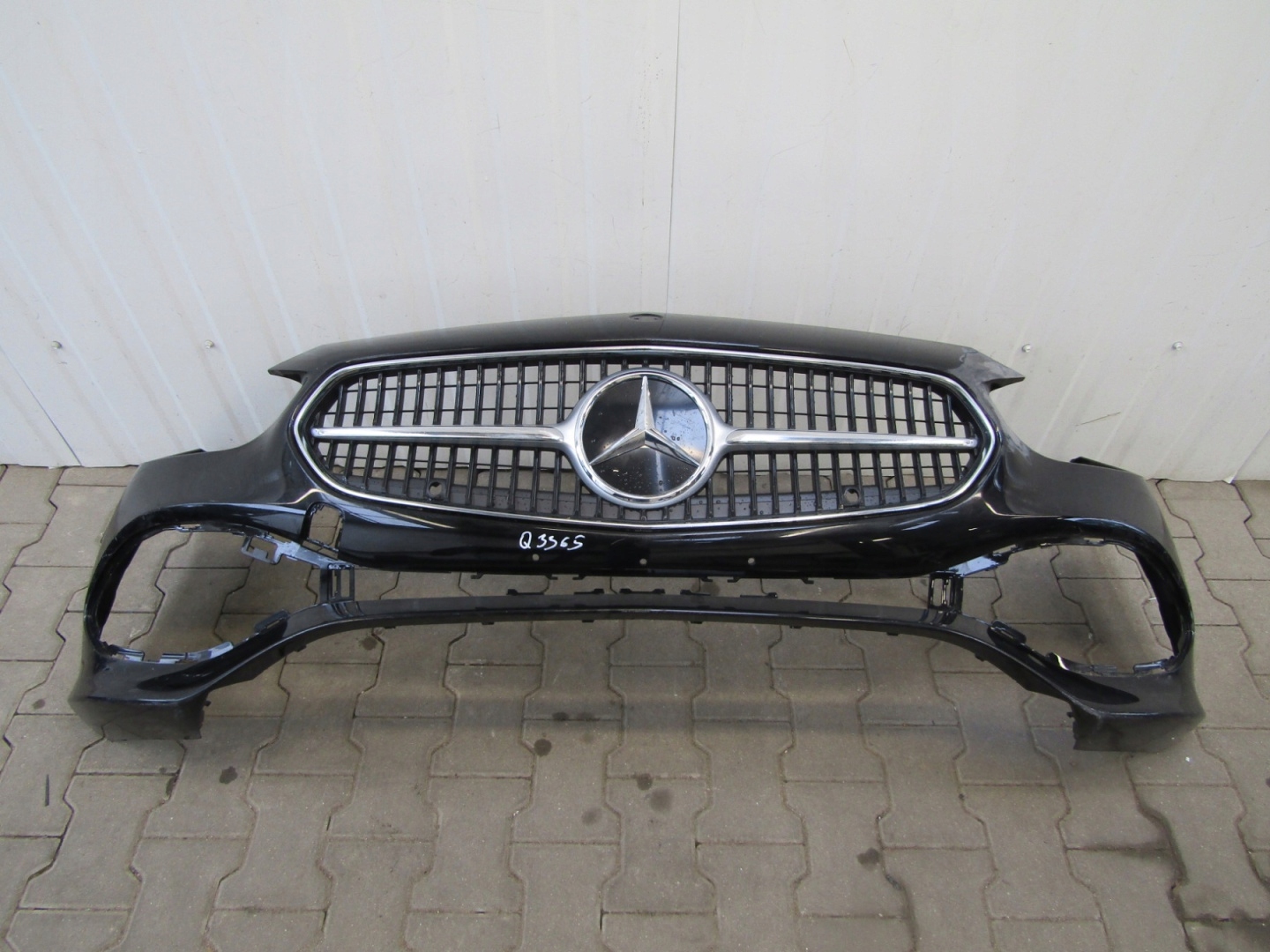 фото №1, Mercedes-Benz оригінал a2068858401 бампер передній