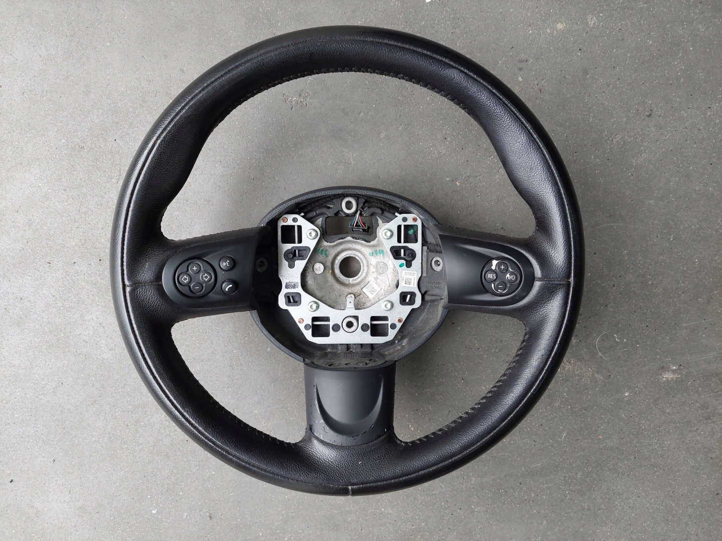 Руль кожа многофункциональный mini countryman r60 с разбора