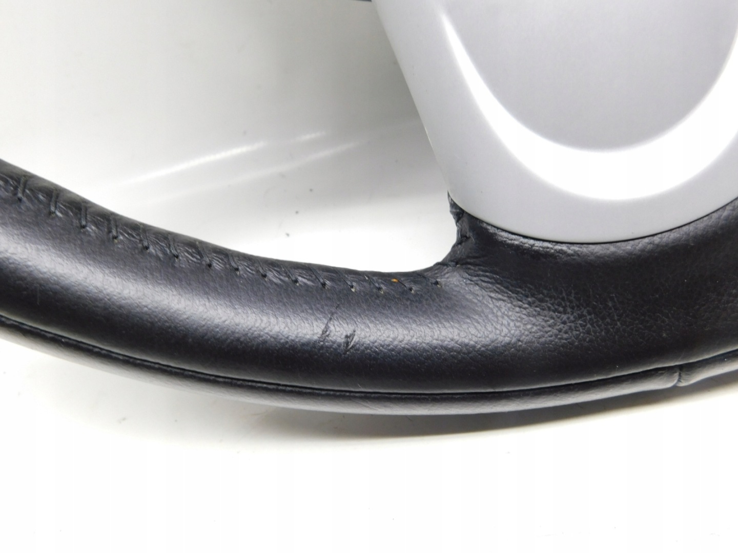 Руль кожа trójramianna - mini cooper r55 r56 r57 r58 r60 r60 r61 дешевле