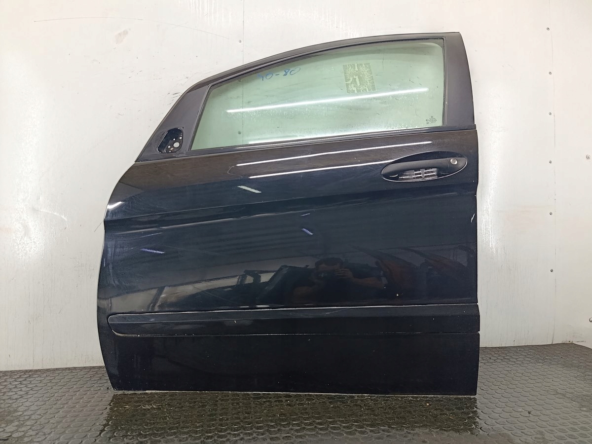 приобрести Двери передний левый mercedes-benz класс b w245 191 хэтчбек