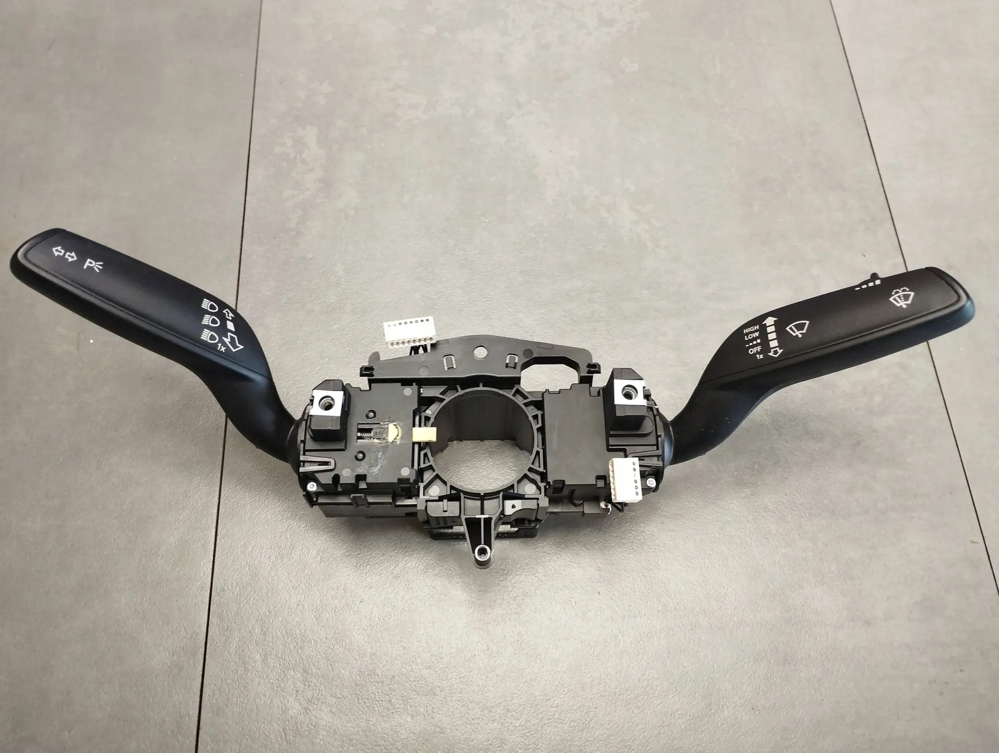 Audi A3 8V COMBINATION SWITCH 8V0953521BT