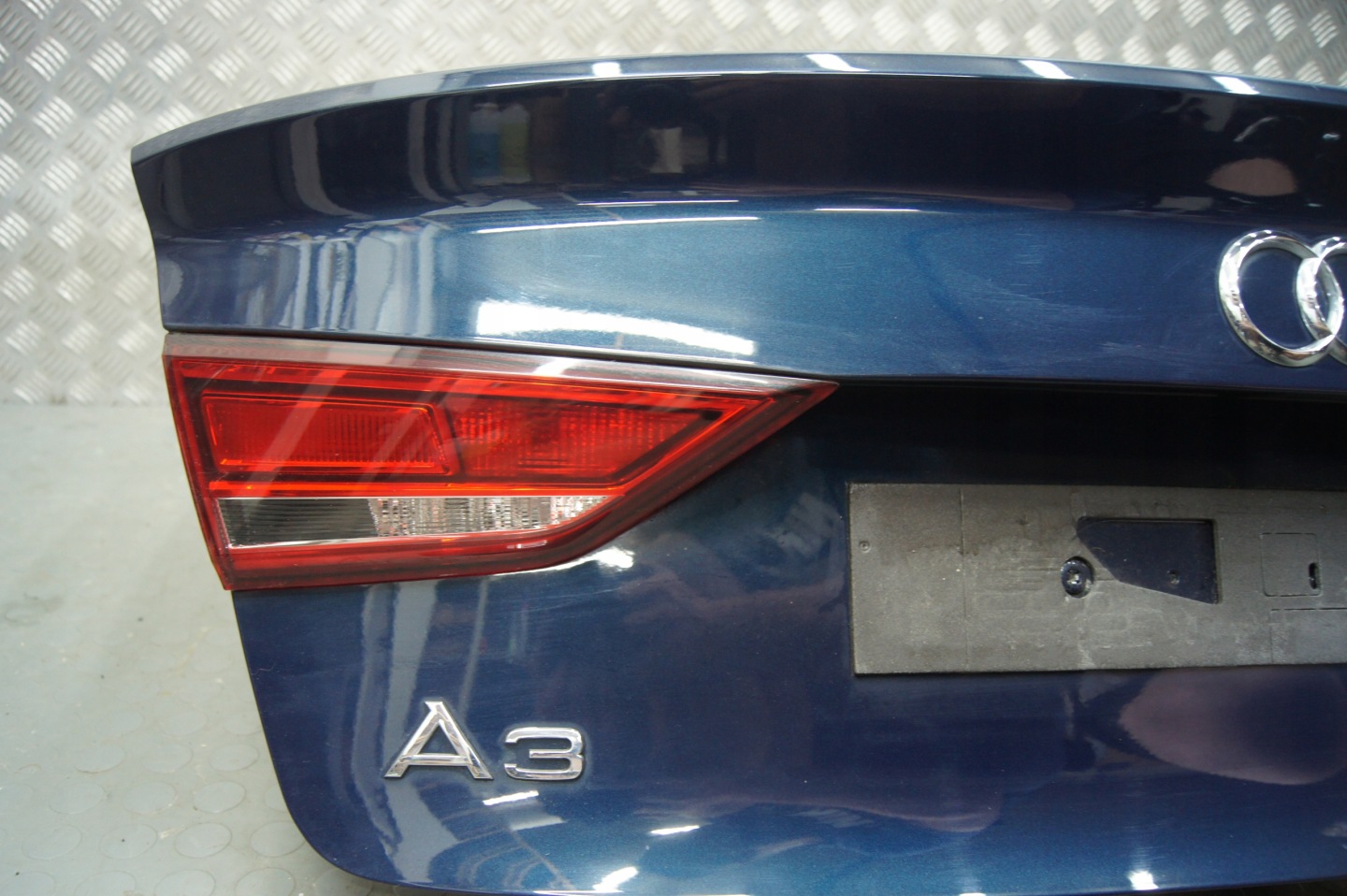 Крышка багажника lx5e audi a38v a3 8v седан рестайл лучшего качества