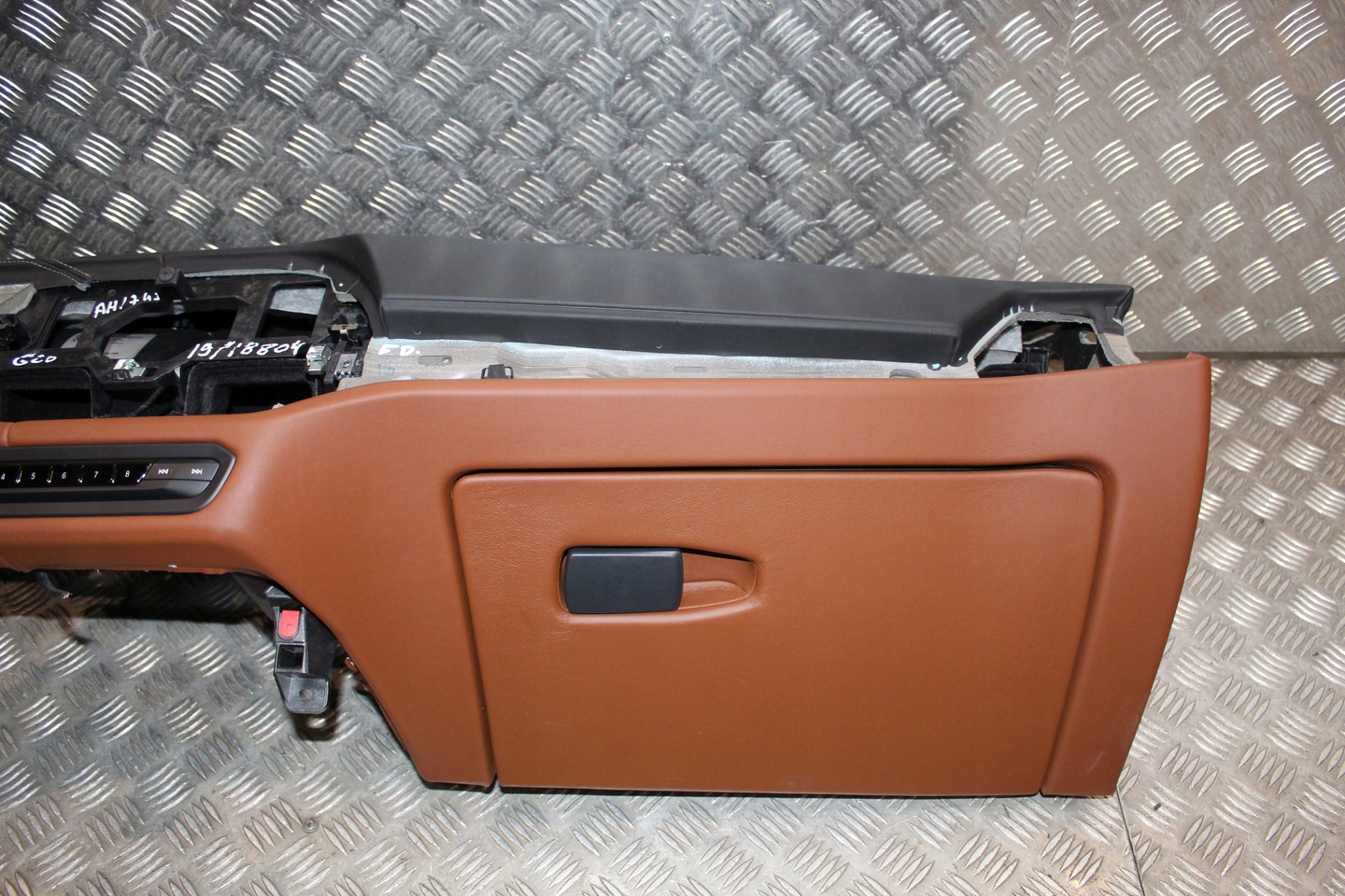 Bmw g20 g21 g22 g23 g26 dashboard console full leather