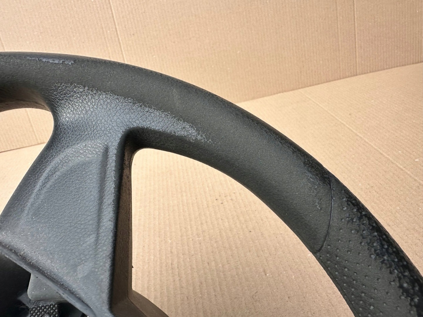 Seat ibiza iv руль пластик wytarta!! недорого