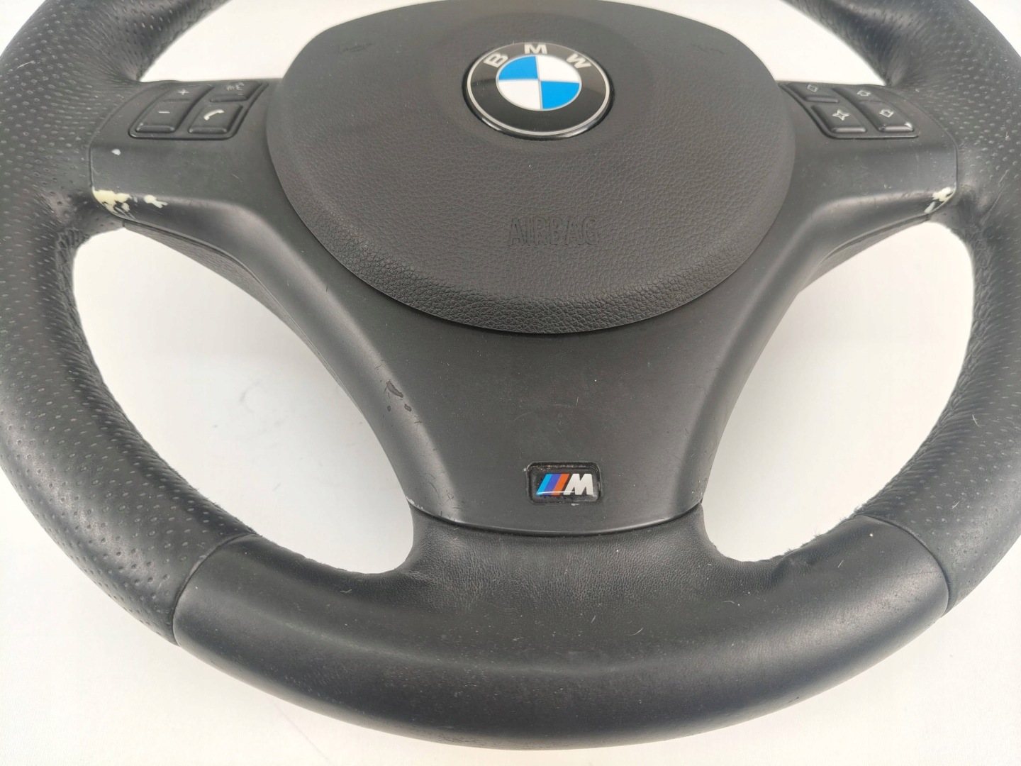 Руль многофункциональный bmw e87 e90 e91 e92 7906827 с разбора