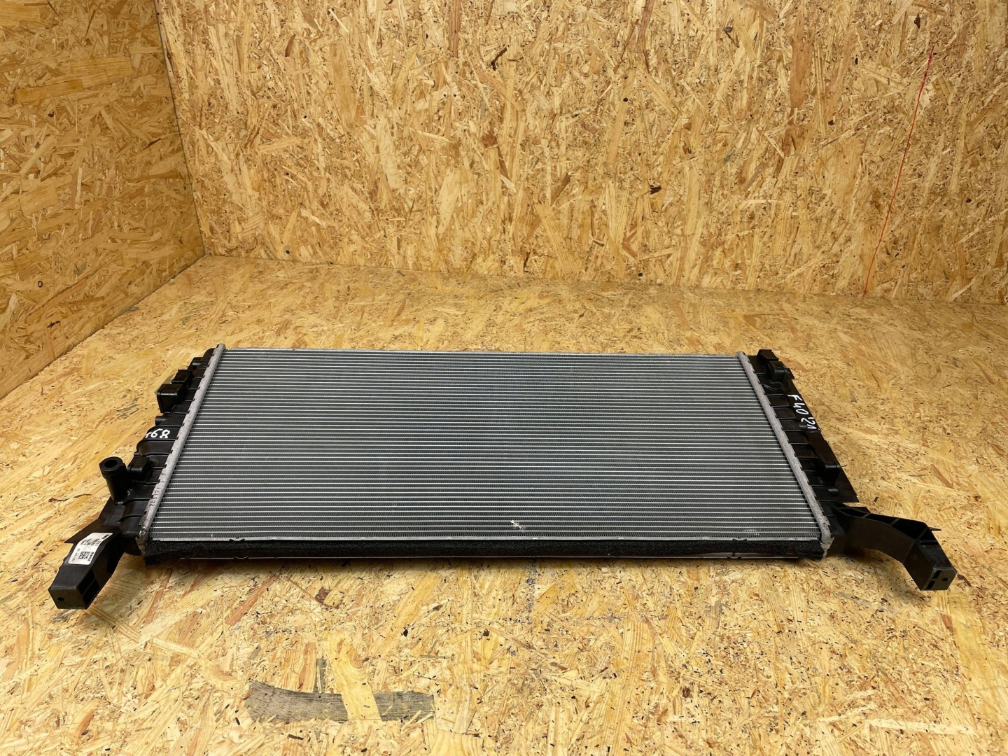 Радіатор води bmw f39 f40 f45 f48 mini f55 f56 f57 f60 8586324 замовити онлайн