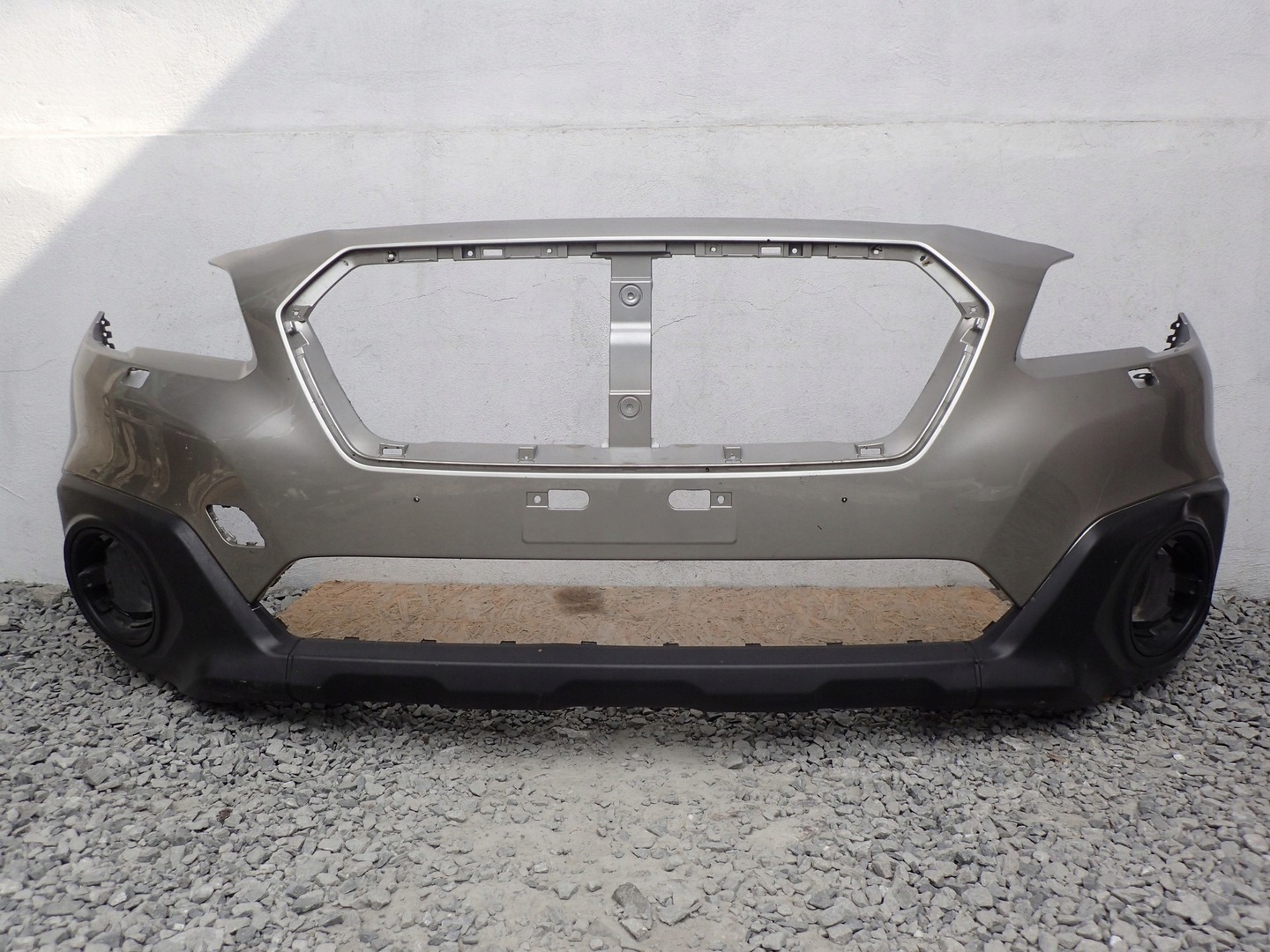 2014 subaru on sale outback front bumper