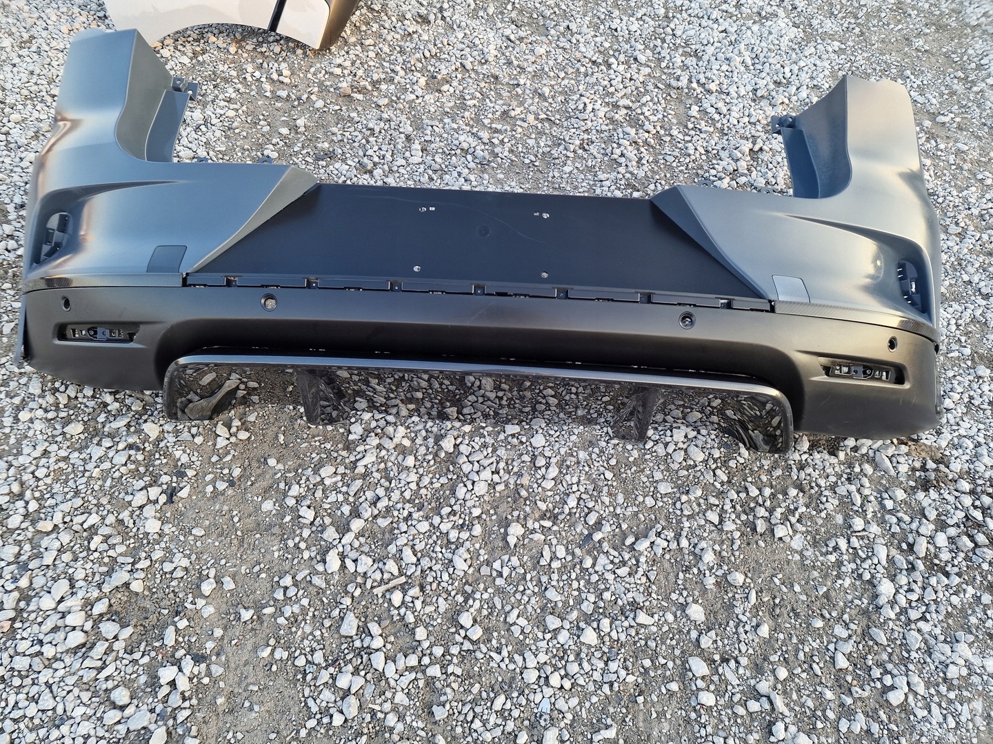 Бампер задний jagua pac i x590 карбон T4K5807LML Б/У купить