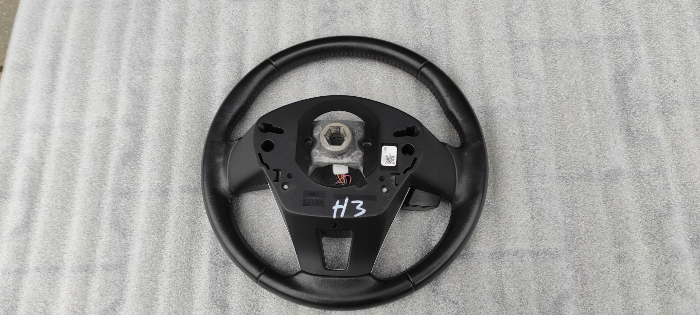 Mazda 3 bm кермо шкіра багатофункціональний червона нитка рік 2014 кращої якості