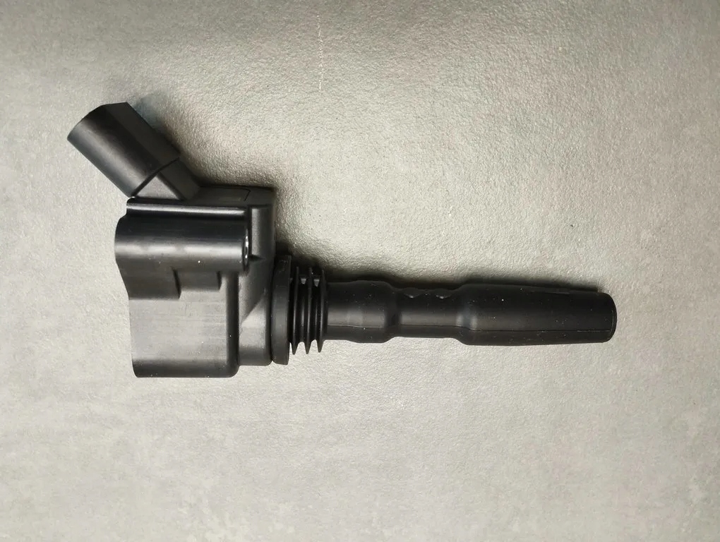 Cupra Formentor 1.4 IGNITION COIL 04E905110P