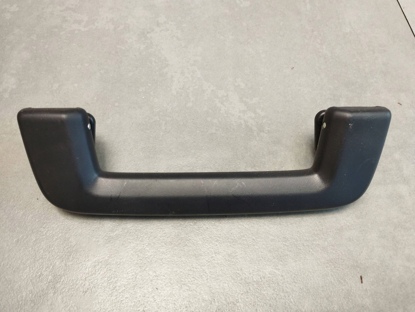 Volkswagen Amarok II 2023 HEADLINER HANDLE 2HJ