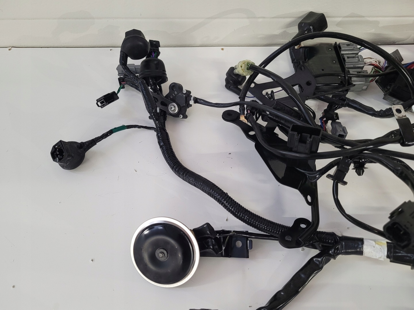 Order an Kawasaki z-300 ninja 300 wires harness główna complete with fast delivery to me Order an Kawasaki z-300 ninja 300 wires harness główna complete with fast delivery to me