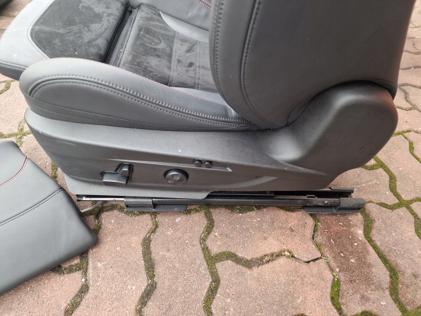 Seats seat sides alpha romeo giulia qv heated Best Price in XDALYS