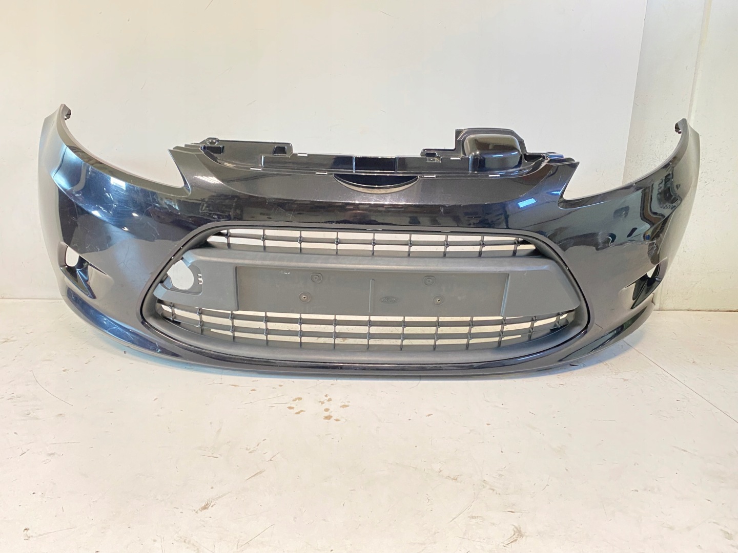 Бампер передний передний решетка  до рестайленгу ford fiesta 7 vii mk7 2007-2012 заказать онлайн