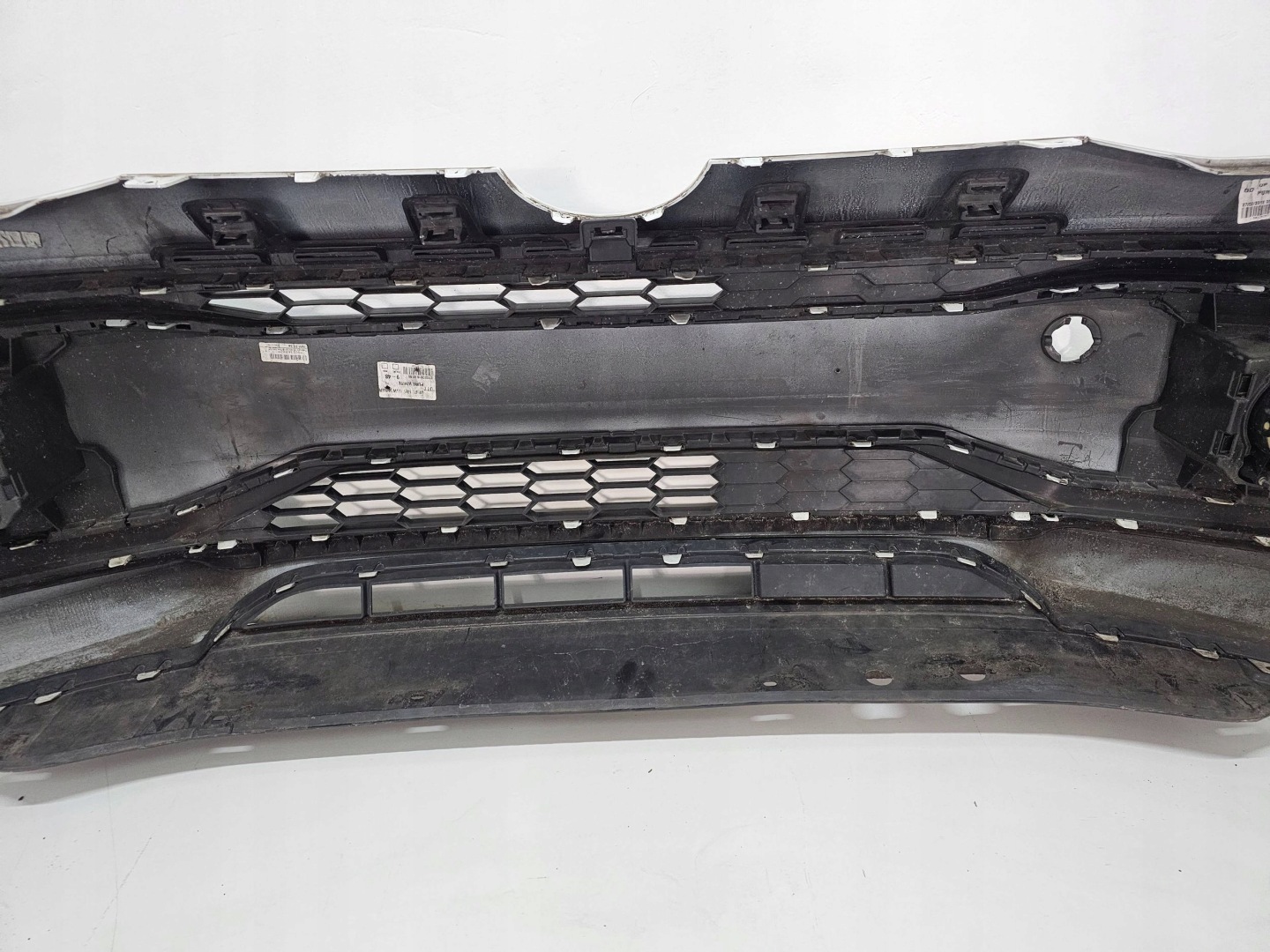 Купити Бампер передній передній vw up рестайл 15- 1s0807221