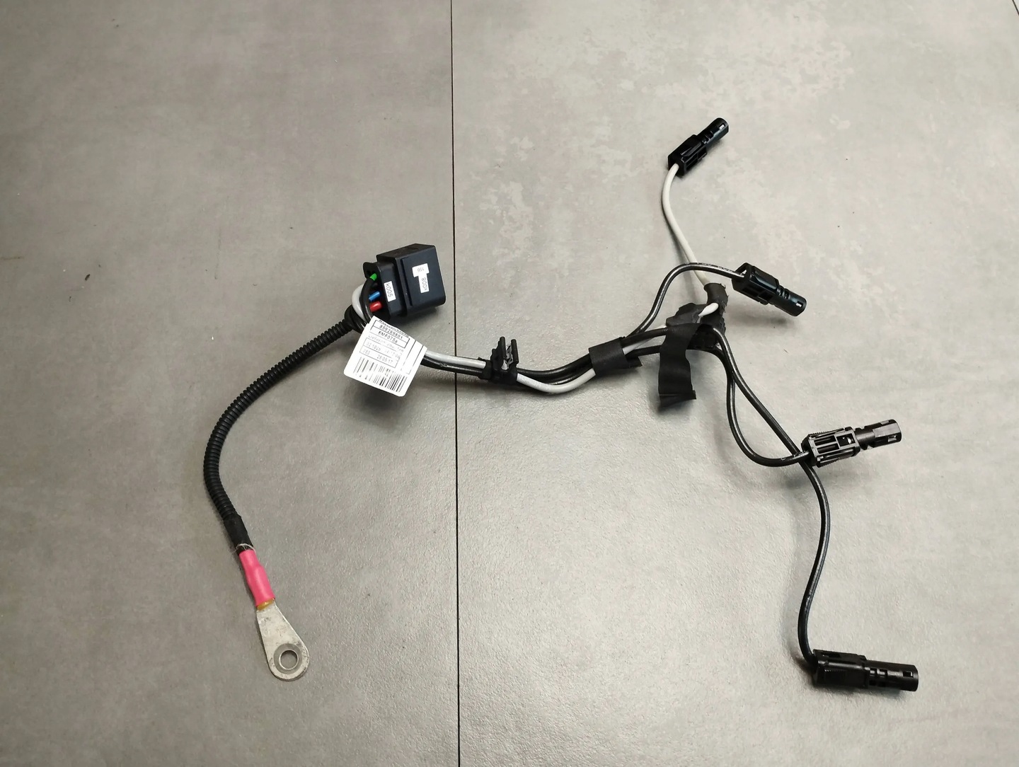 BMW X1 F48 GLOW PLUGS HARNESS 8592698