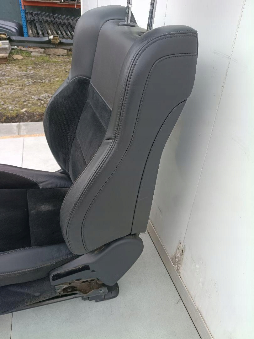 приобрести Jeep grand cherokee wk2 10- сиденье правый передний полукожа alcantara