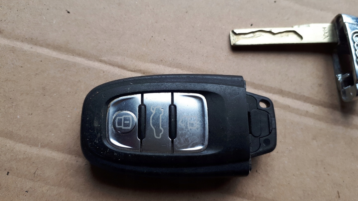 3 Tasten Schlüssel Audi A4 B8 8K A5 8T Zündschlüssel Schlüssel 8T0959754D