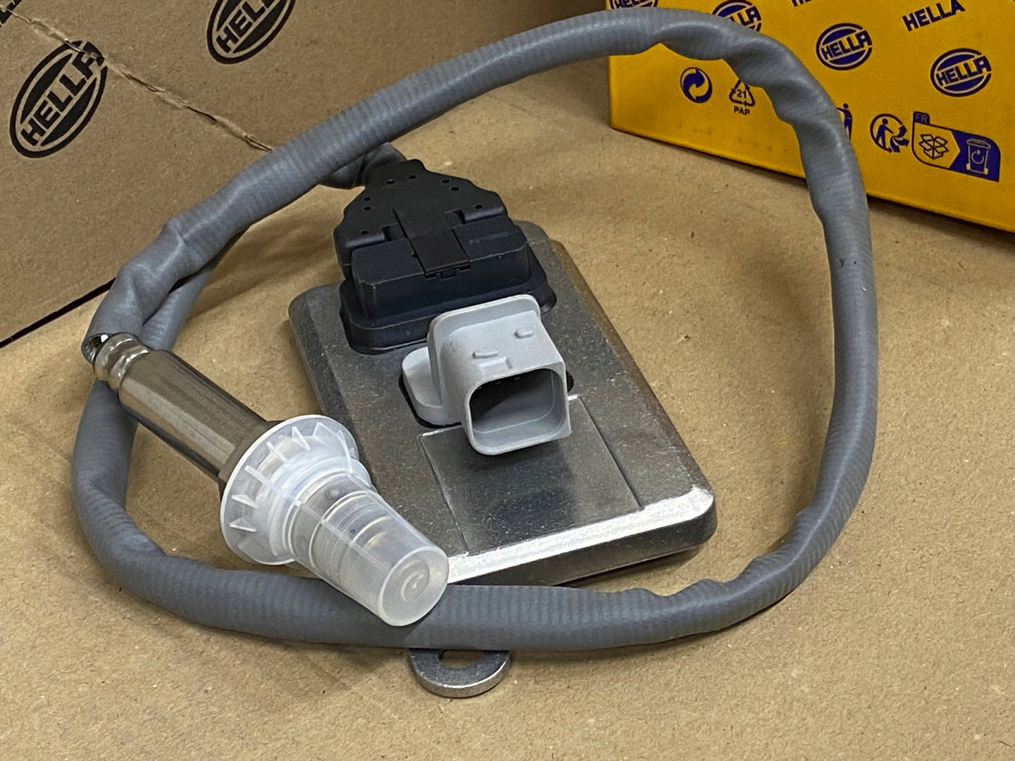 Order an Hella najpopularniejszy do man tgx sensor nox quality oe with fast delivery to me Order an Hella najpopularniejszy do man tgx sensor nox quality oe with fast delivery to me