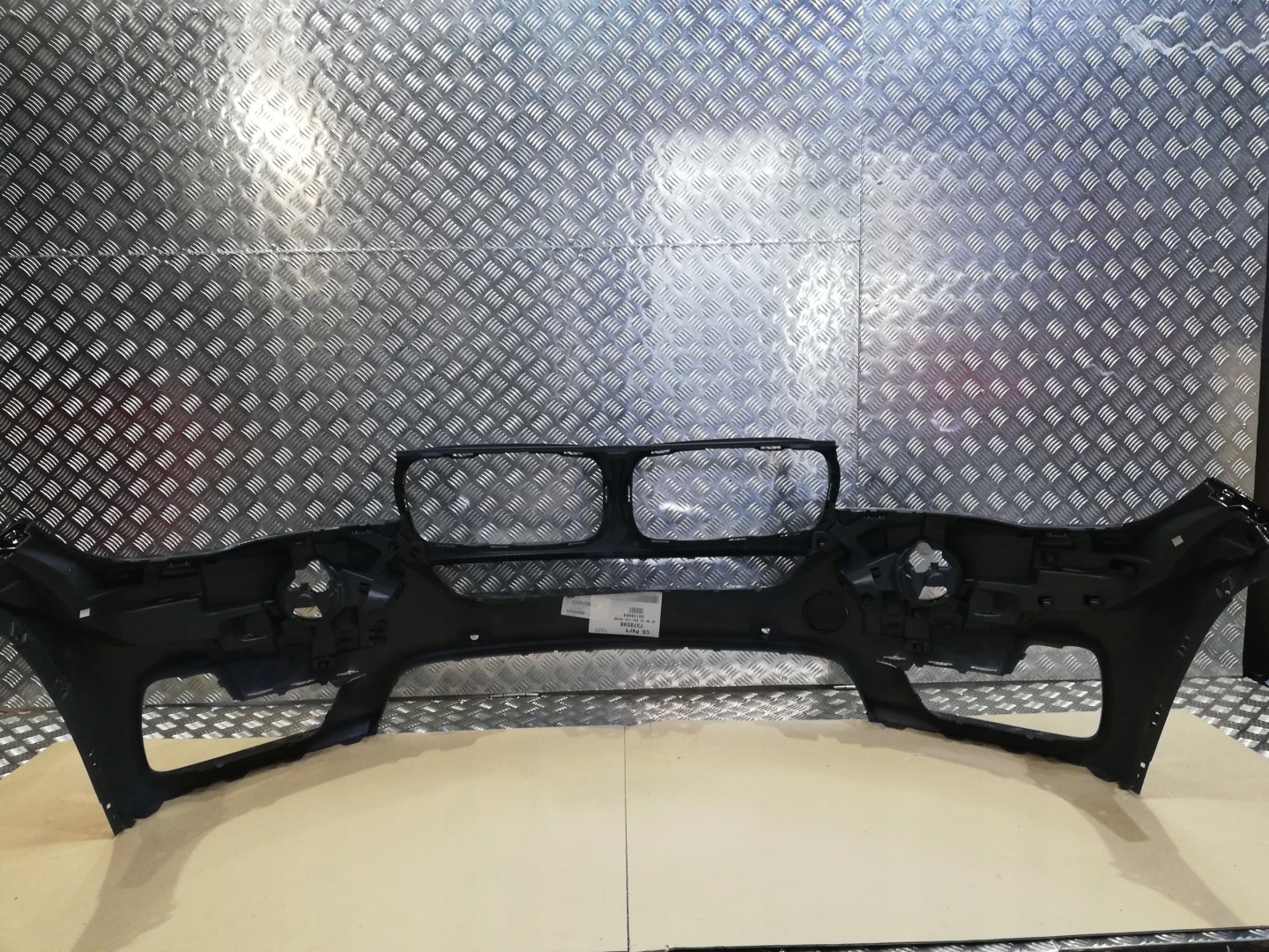 Bmw x5 f15 бампер передний черный с разбора