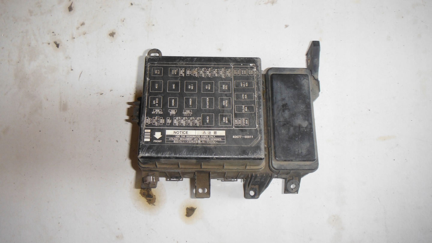 Buy Fuse box toyota land cruiser 100 ❱ XDALYS