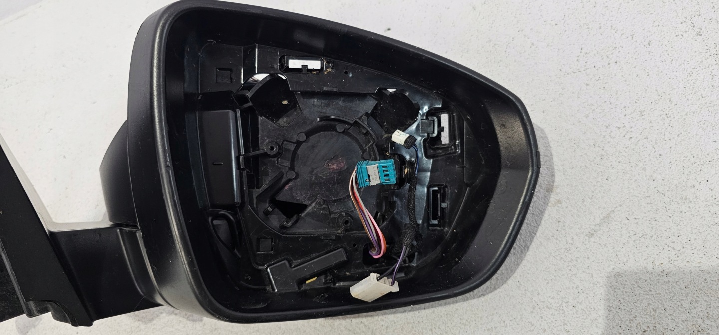 Зеркало праве opel grandland x 8+9 pin 17 pin лучшего качества