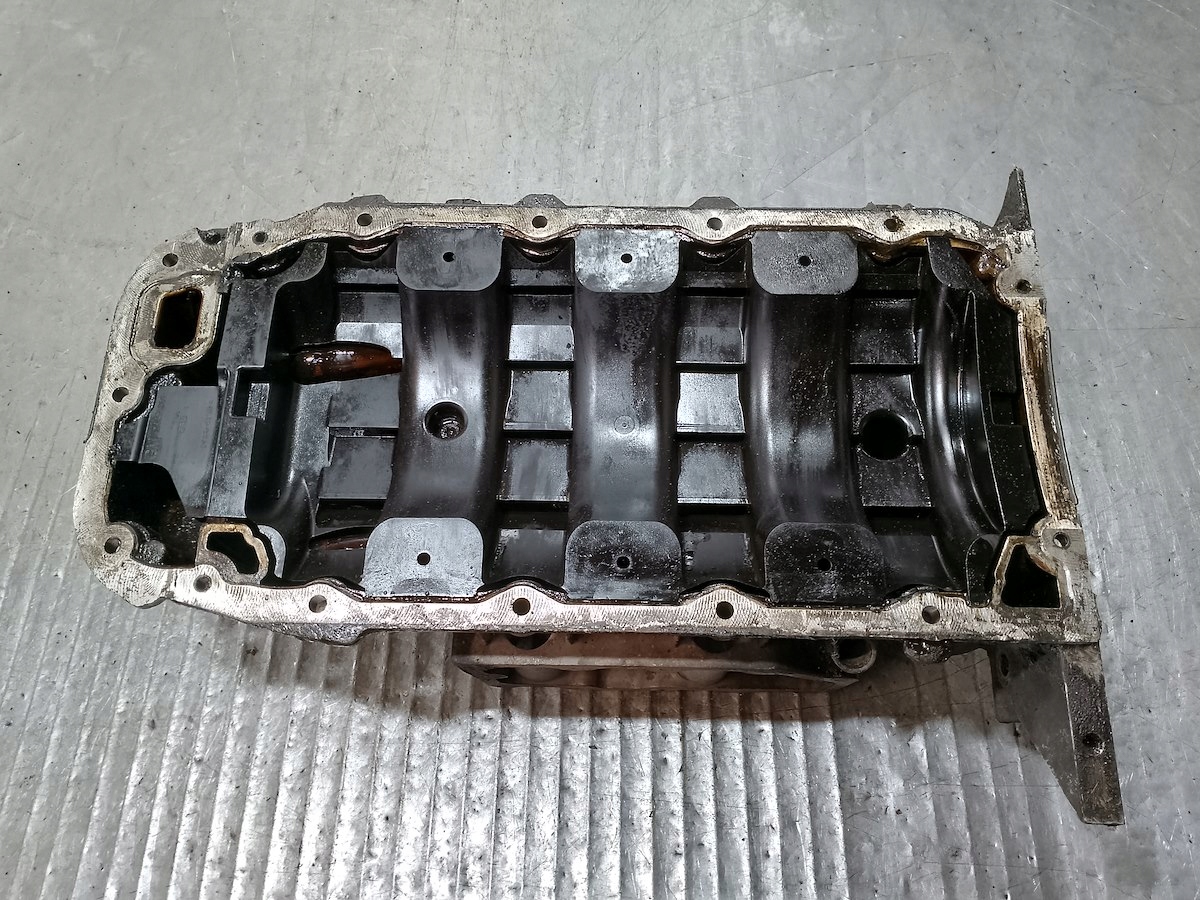 Buy Oil sump pan opel astra h. 55354721 1.6 b ❱ XDALYS
