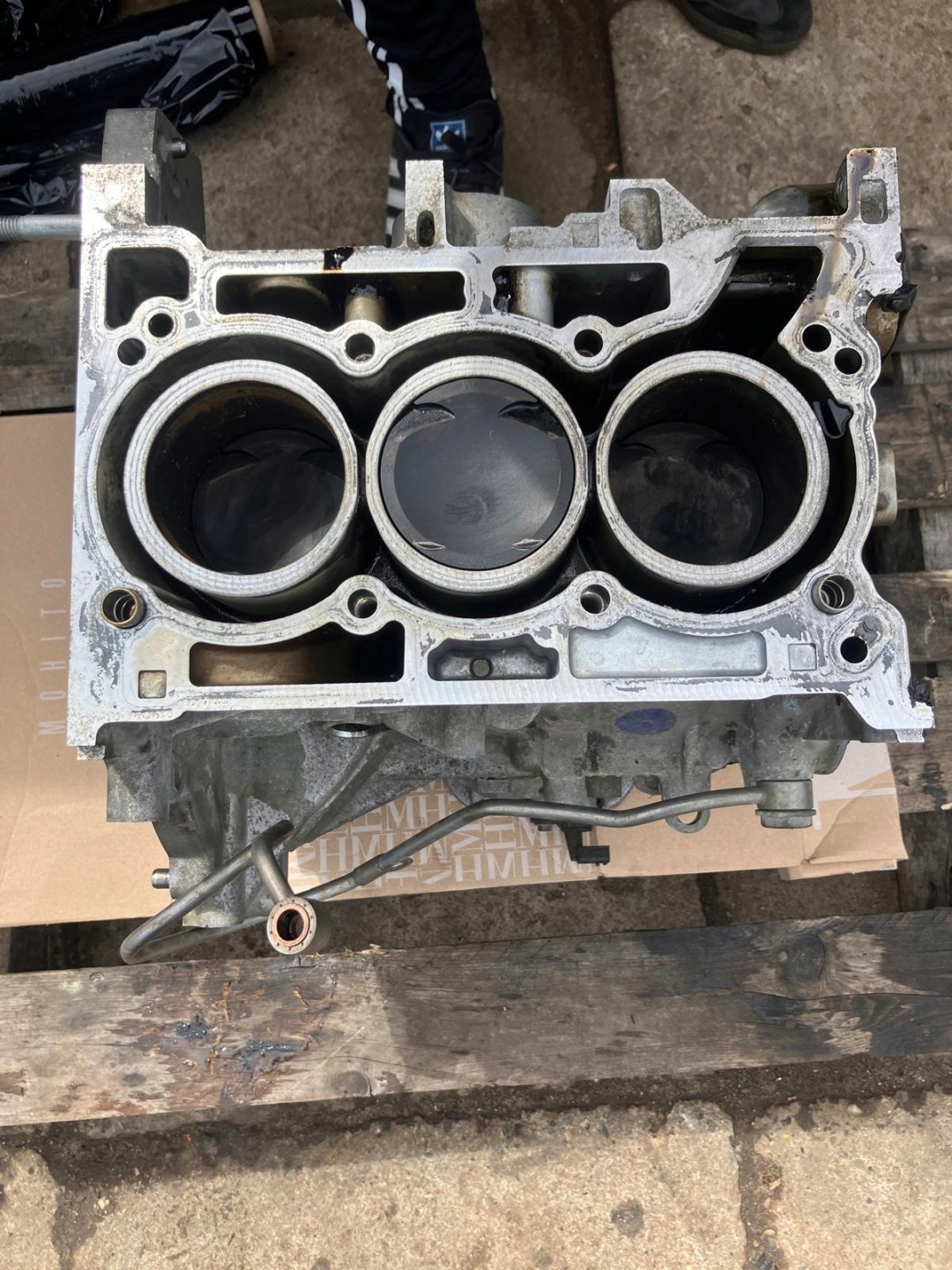 Блок двигателя вал renault dacia nissan micra k14 0.9 tce h4bb408 h4b 408 с разбора