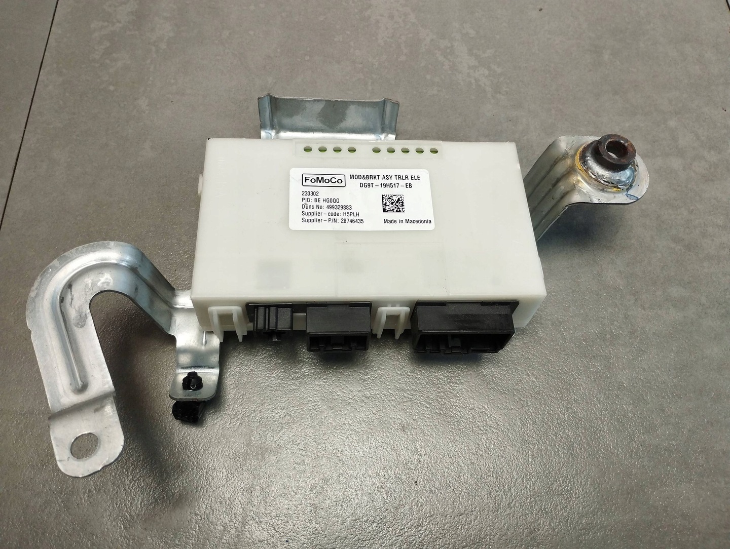 Volkswagen Amarok II 2023 HOOK MODULE DG9T19H517EB