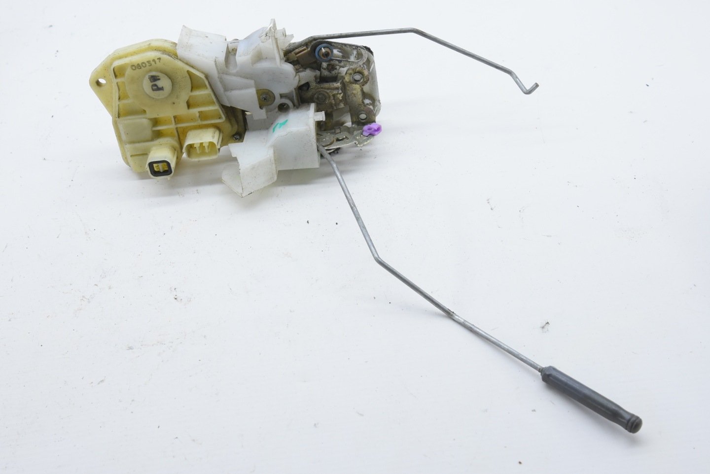 Honda city 06r замок двери левый передний 5pin правый передний 2pin правый зад 2pin недорого