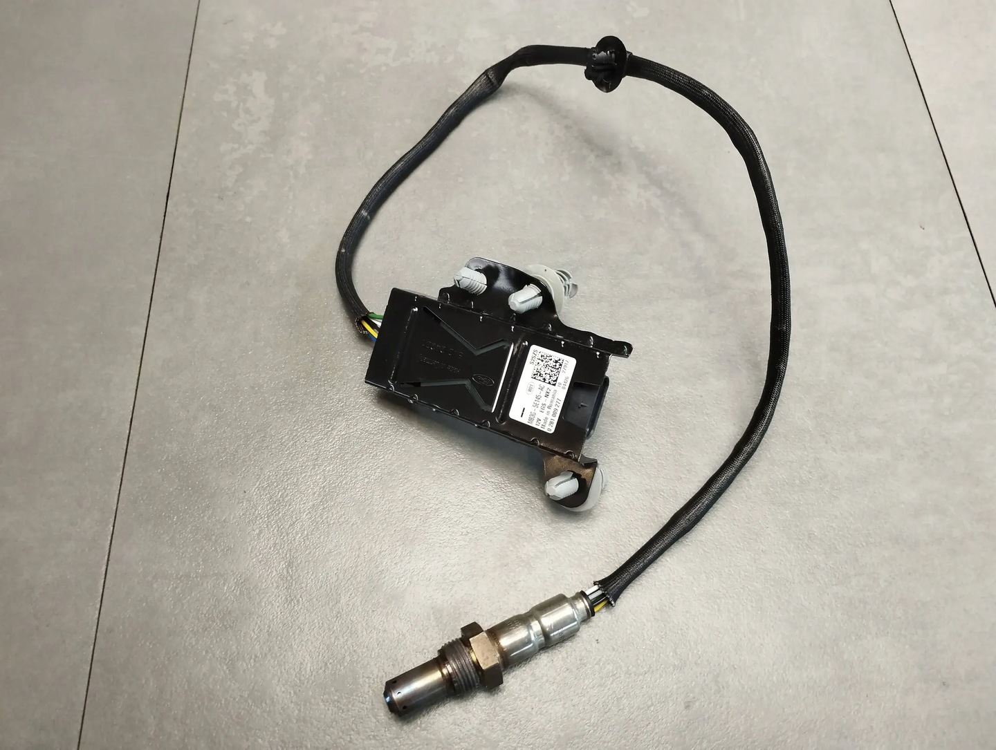 vw Amarok II nox probe sensor MB3G5E145AC