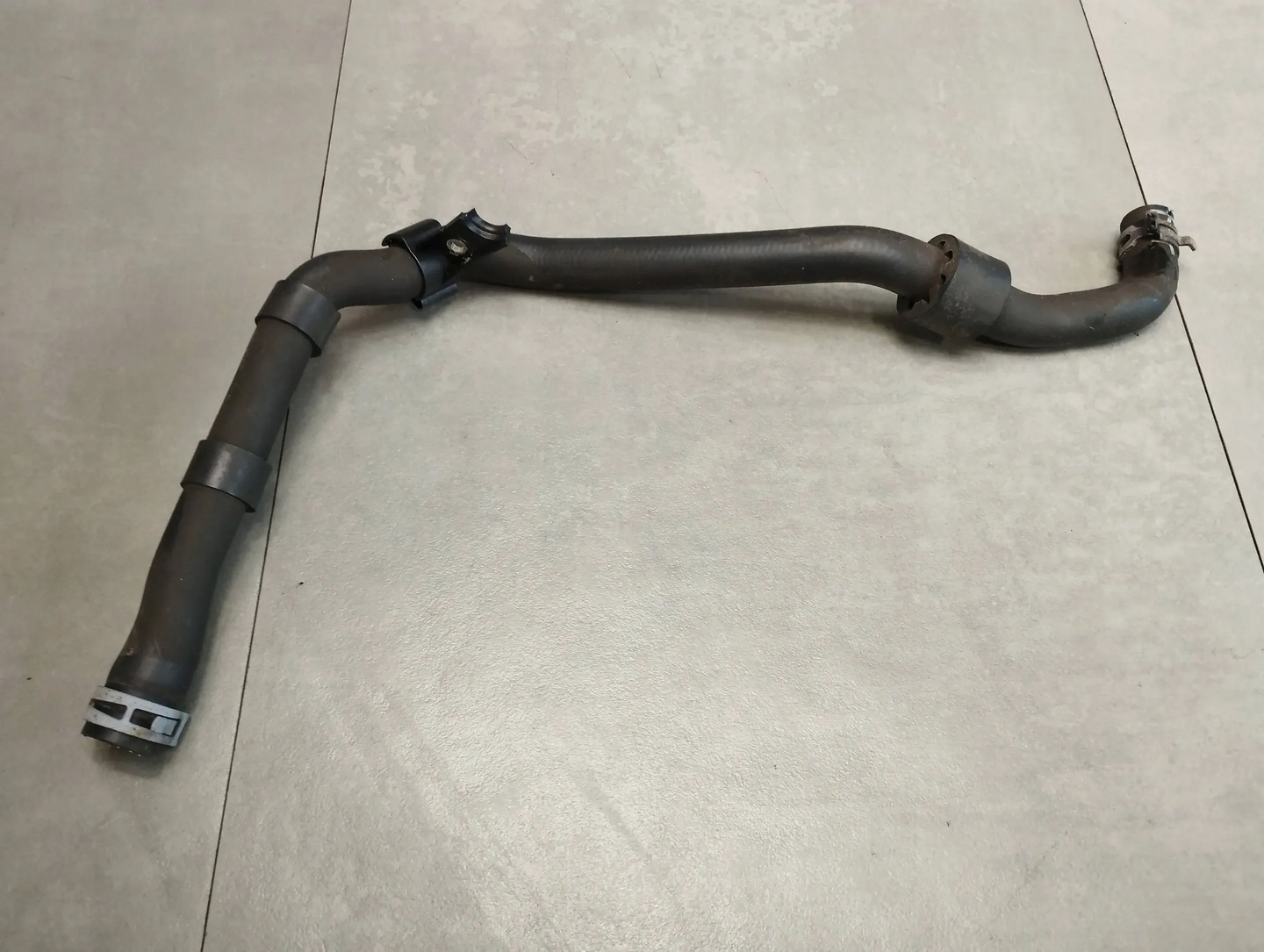 Audi A3 8V 1.6 TDI WATER PIPE CAX31158