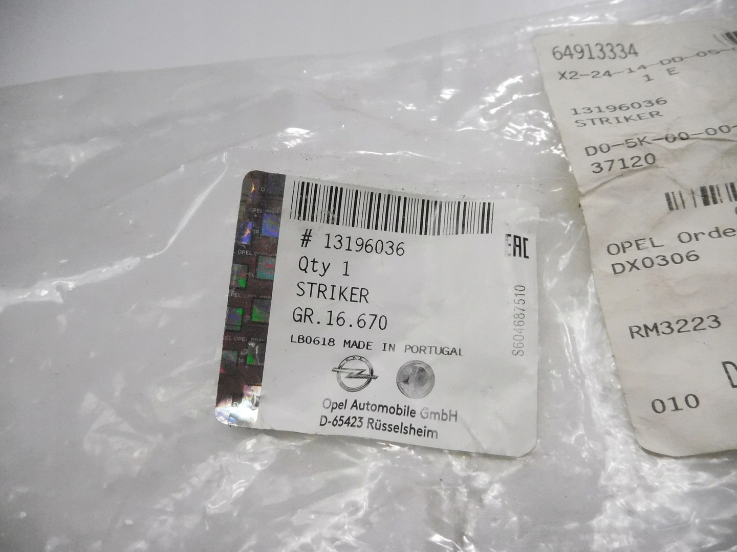 Bracket seat rear opel corsa d oe 13196036 right - Online catalog XDALYS