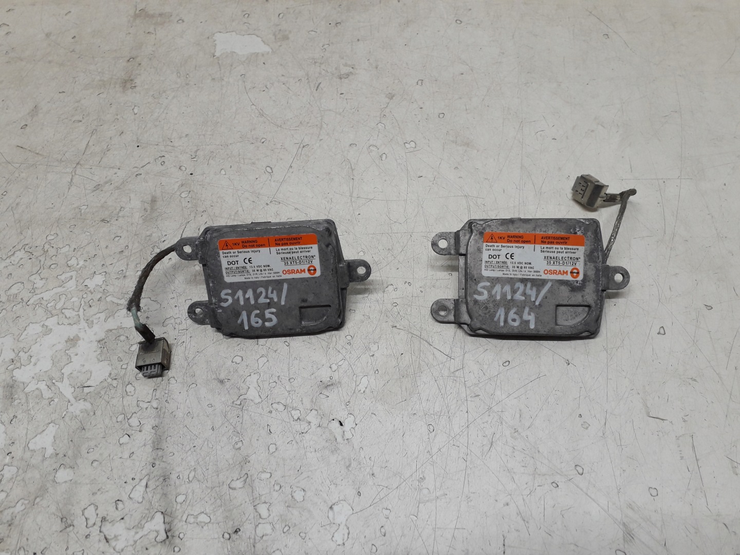 приобрести Skoda octavia 2 ii 04- ford mondeo mk4 07- преобразователь ксенон 35xt5-d1/12v