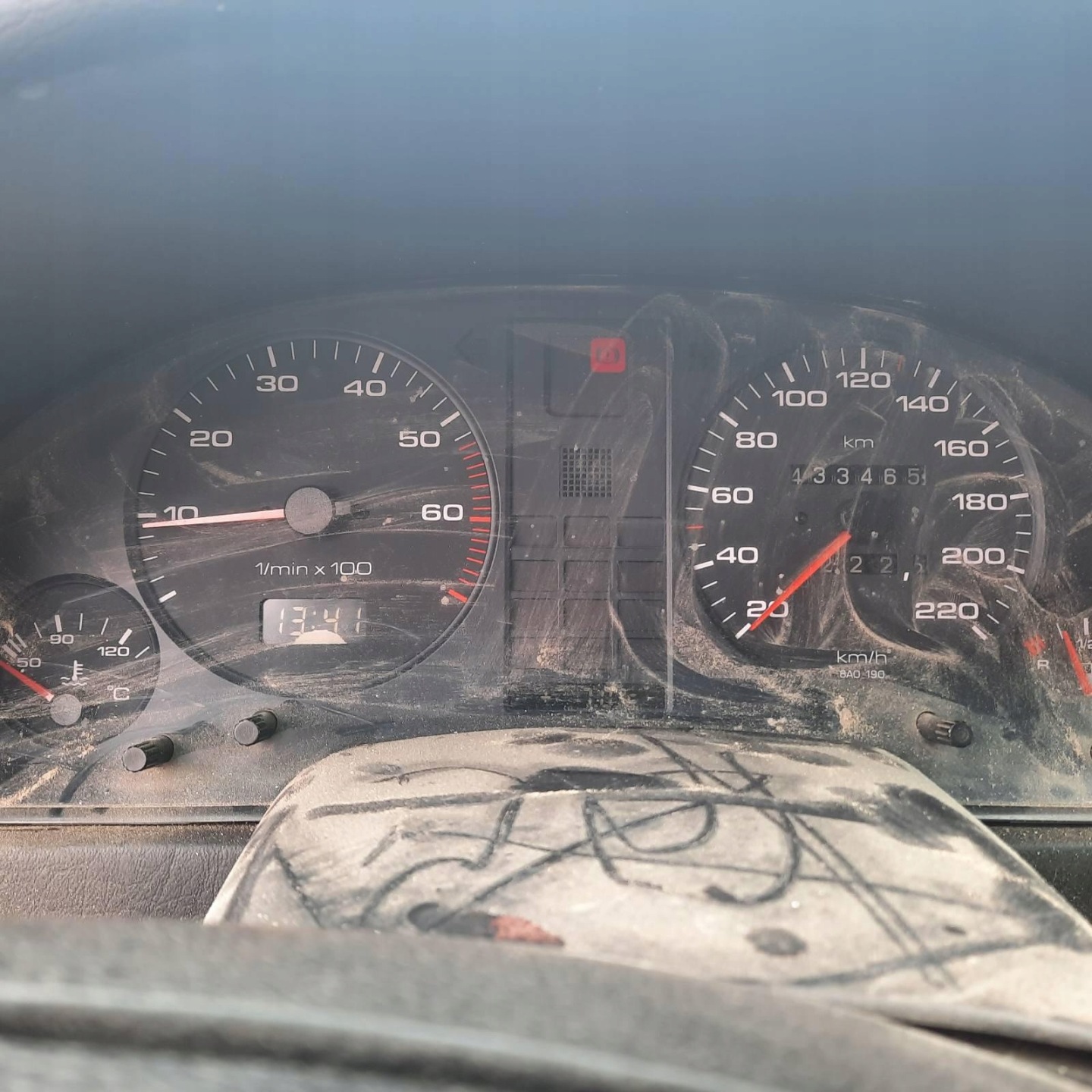 Audi 80 стекло двери - задний левые 1994 1.9l 43r001196 as2m223dot25 лучшего качества