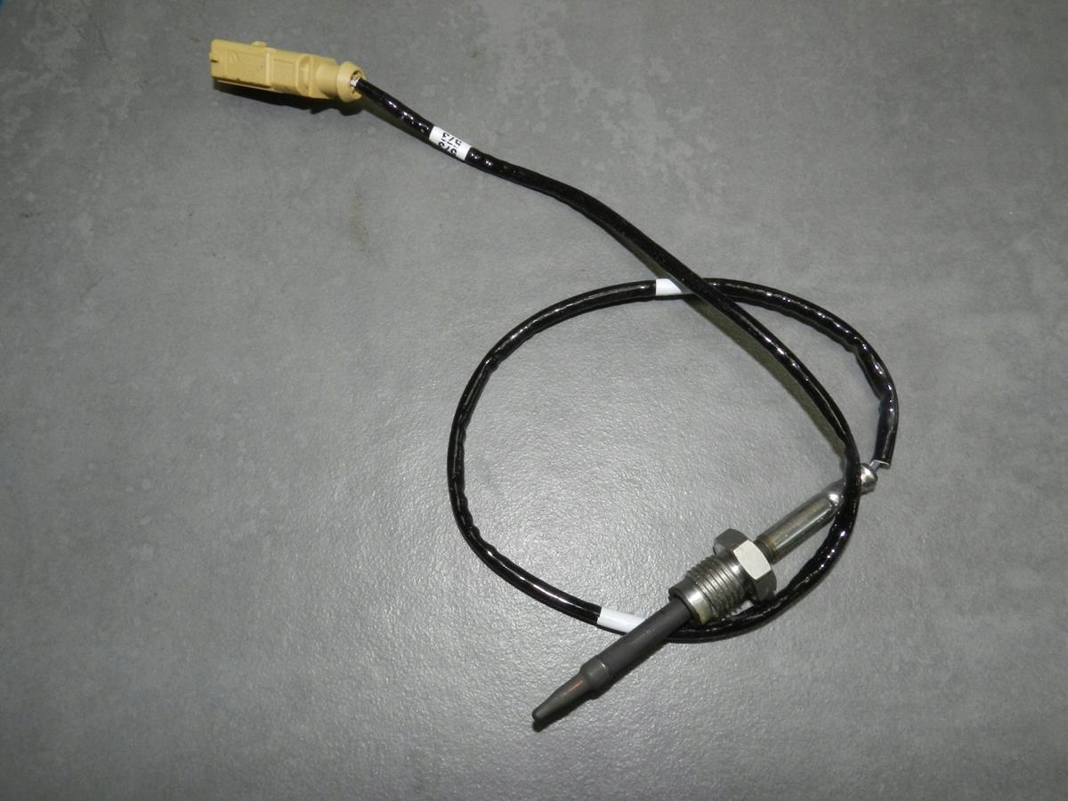 VW ARTEON EXHAUST TEMP SENSOR 05L906088AK