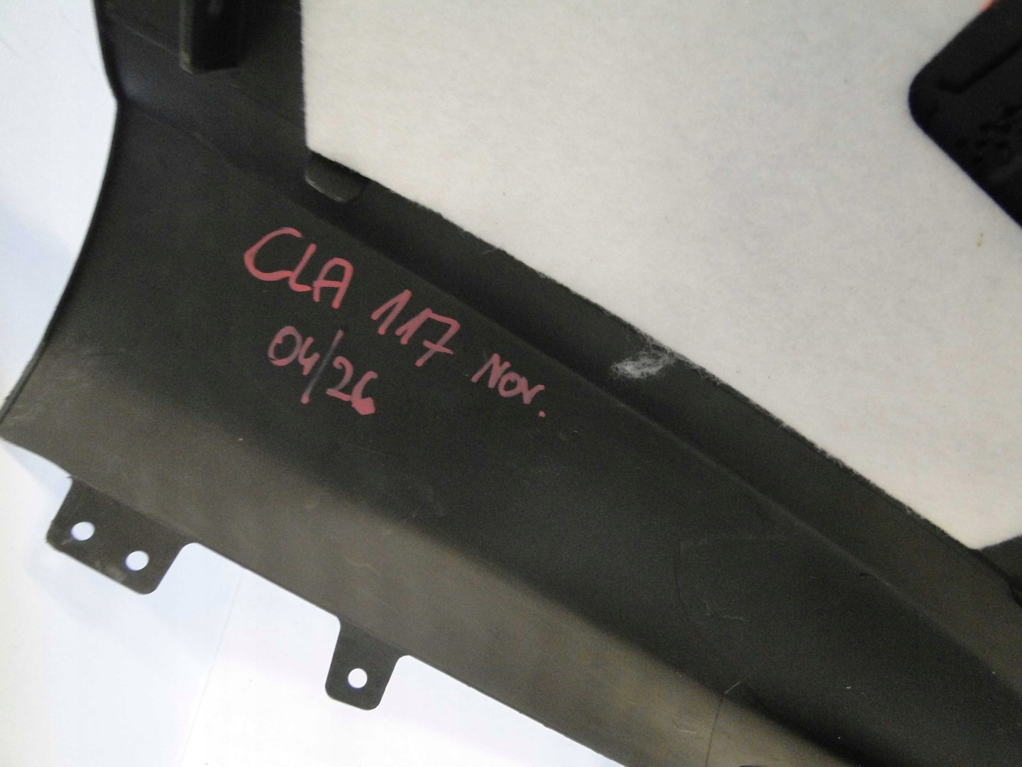 Mercedes бампер задний на датчики парковка pts cla 117 c117 x117 w117 с разборки