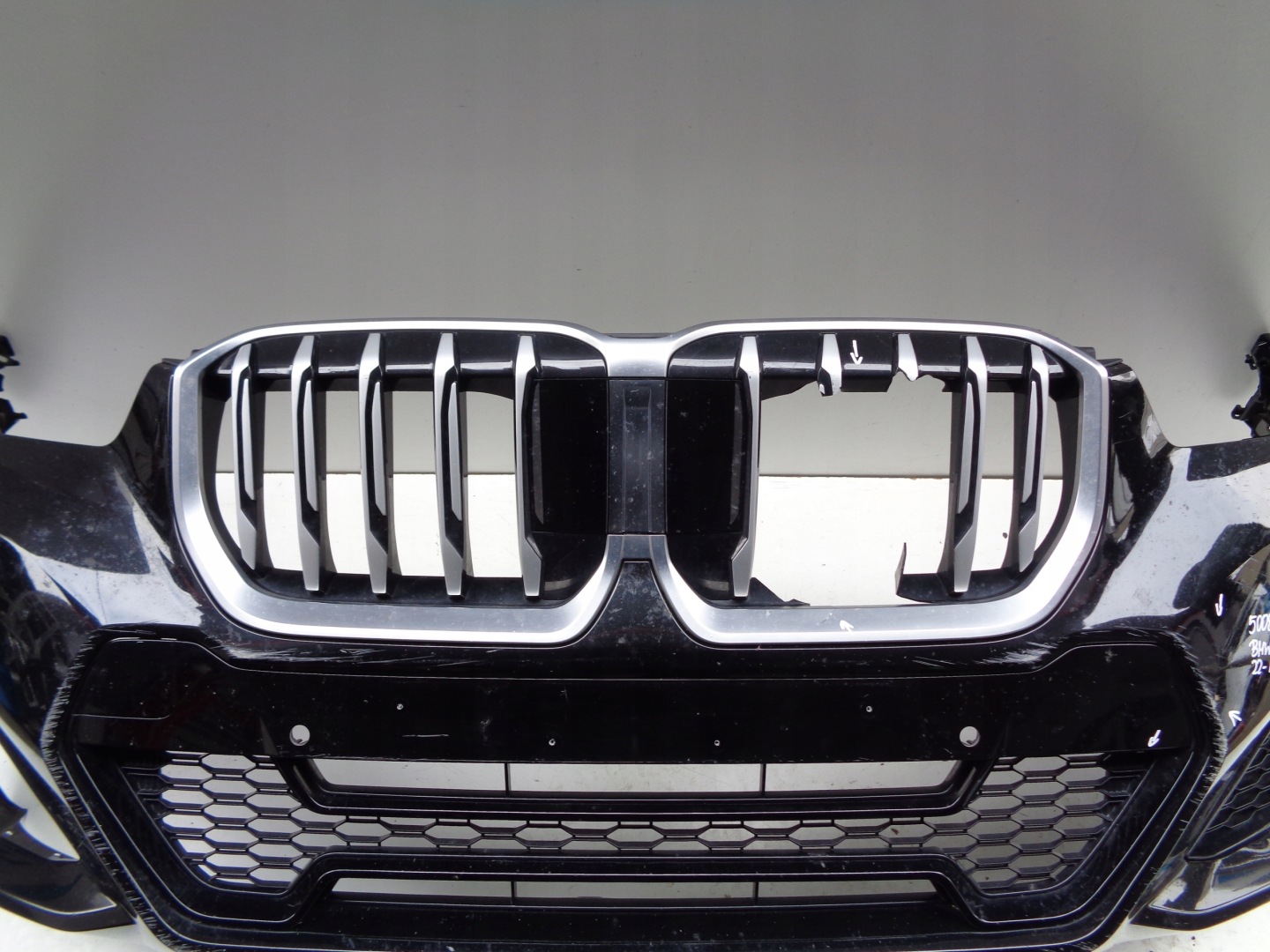 Бампер передний bmw x1 u11 22- m-pakiet nr 50083 лучшего качества
