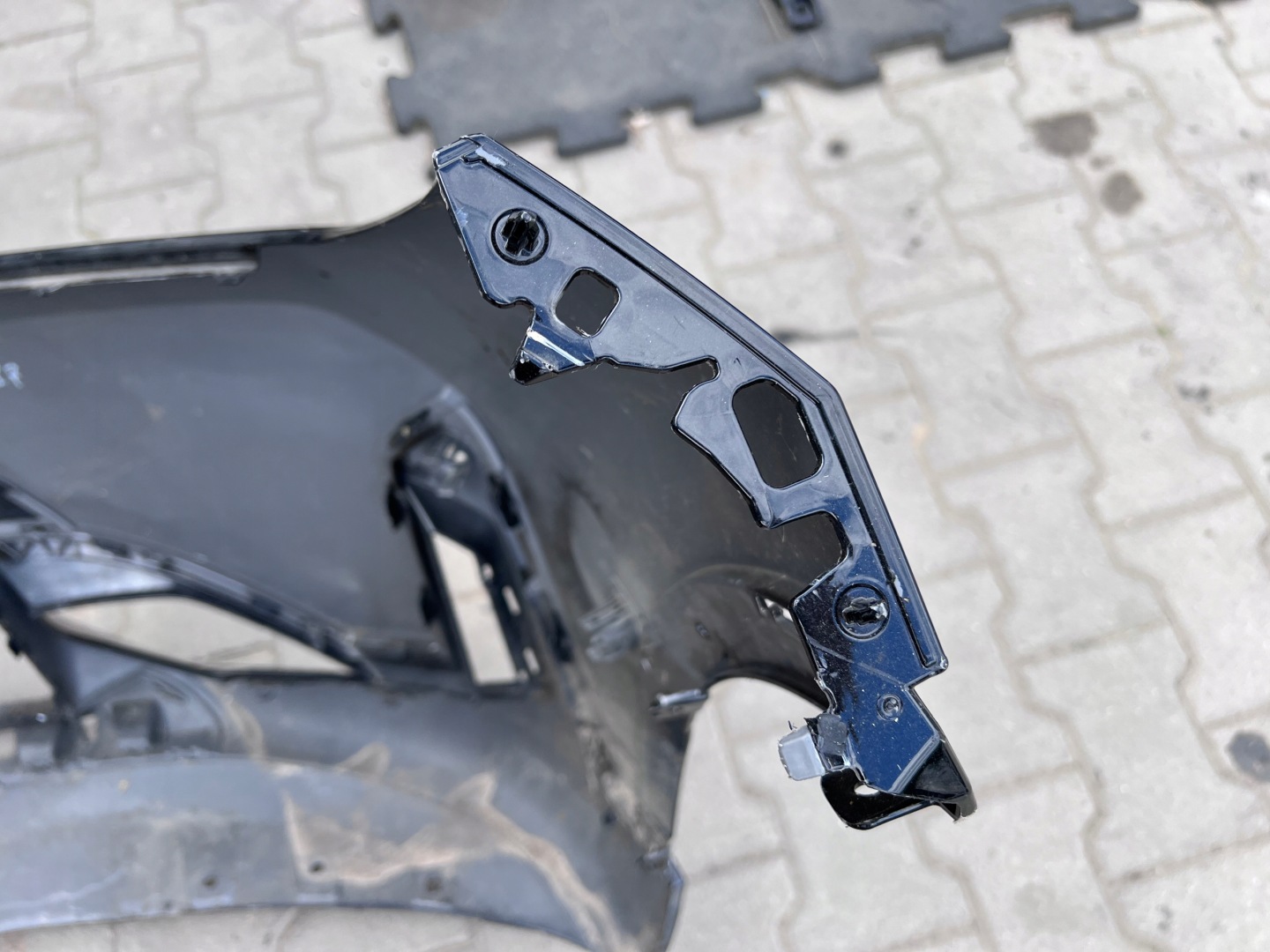 цена Бампер передний передний bmw x1 u11 цвет 475