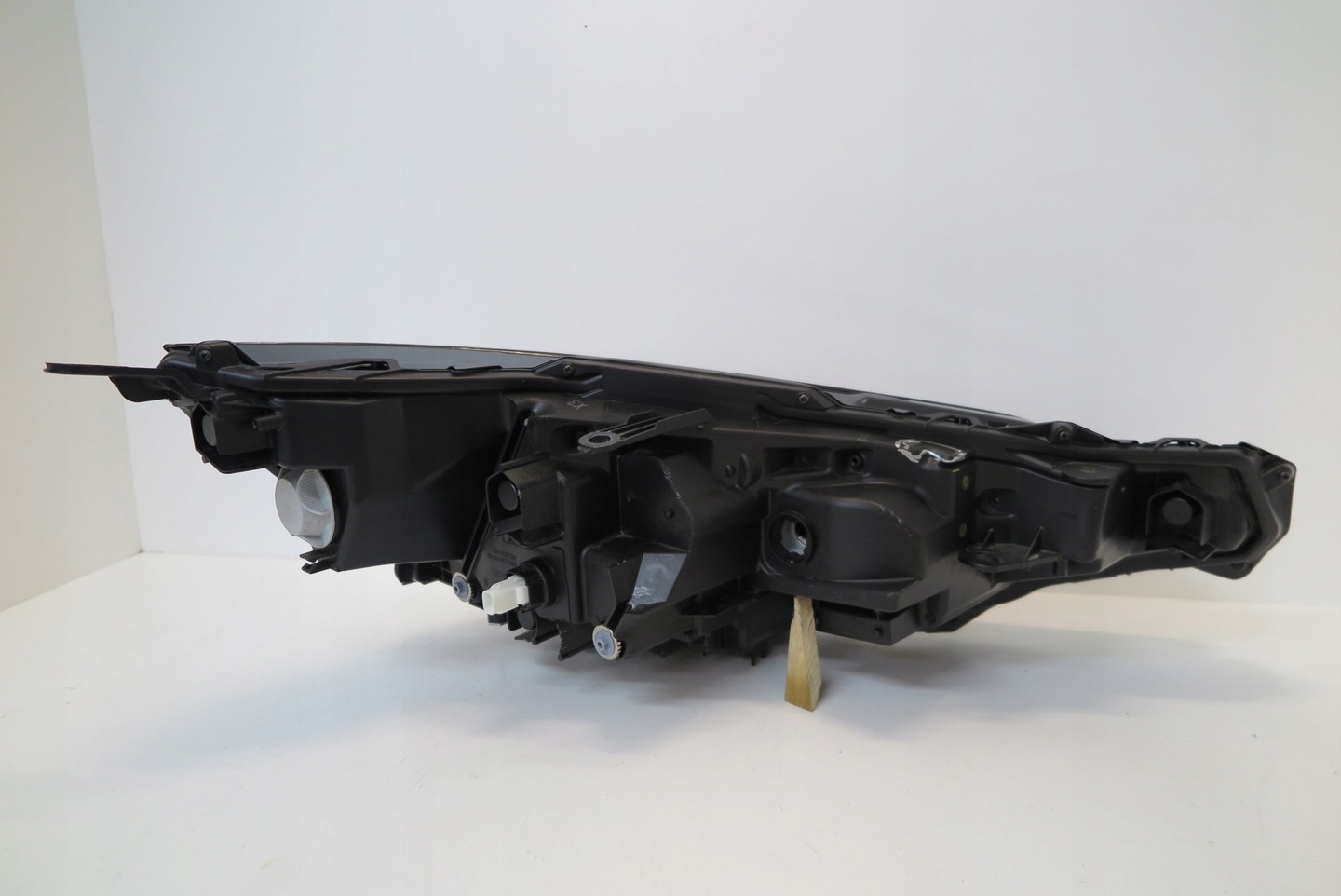 Headlight front headlight przednialewa lexus nx ii 81185